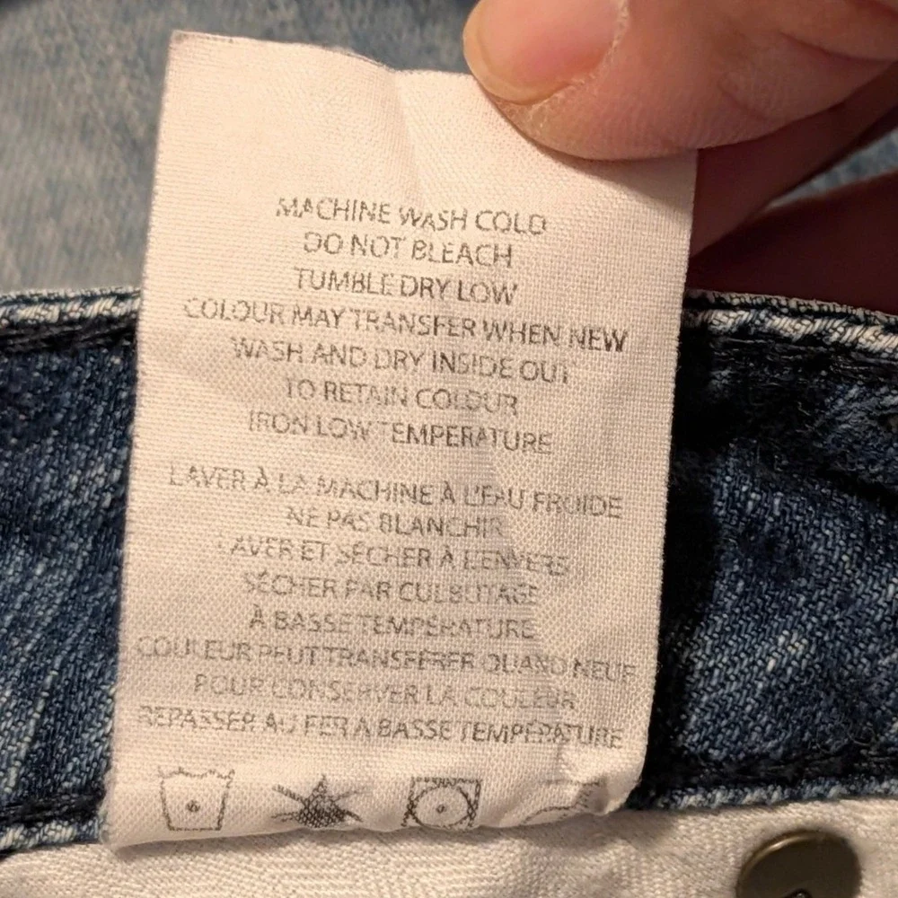 Silver Jeans Co Sammy Denim Shorts Womens 27 Medium Wash Cuffed 925 Series Short